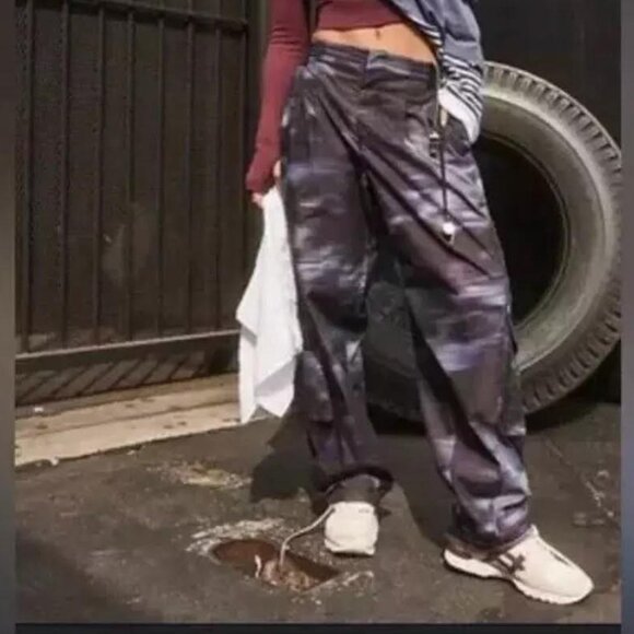 Free People Pants - FREE PEOPLE mesmerize me activewear pants Sz XS NEW